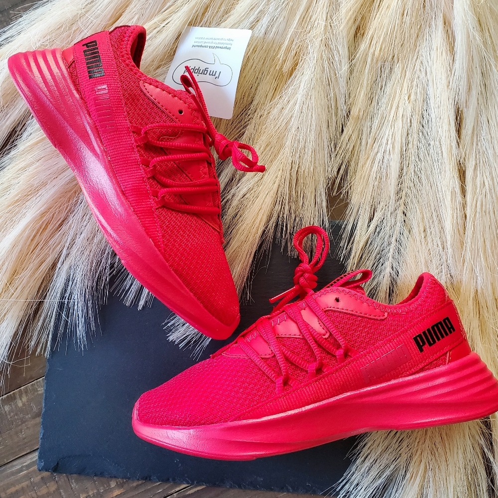 Puma Red Star Vital Radiate Little Kids' Athletic Sneaker Size 2 youth